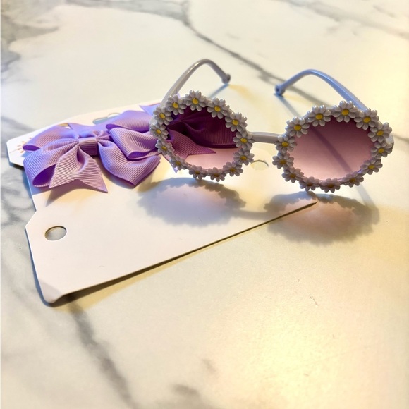 Purple Sunglasses with Floral Design and Hair Bows - Picture 3 of 4